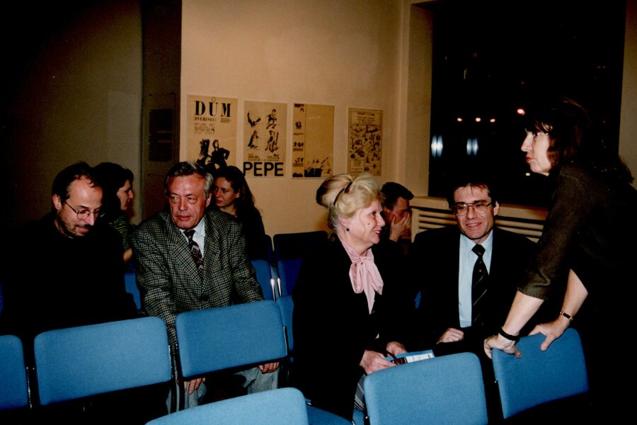 zleva Radek Horáček Jaroslav Sedlář, Jitka Sedlářová, Zdeněk Mareček, Jana Vránová; foto: Anna Pecková